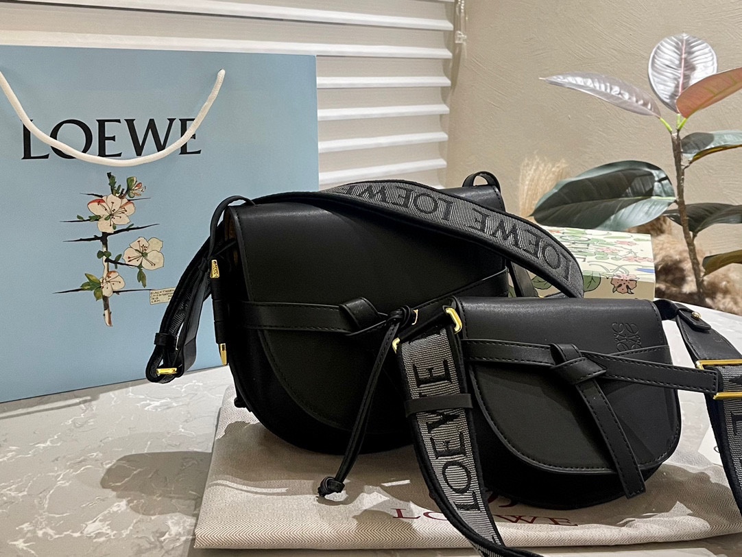 L-E Gate Bag saddle bag crossbody bag