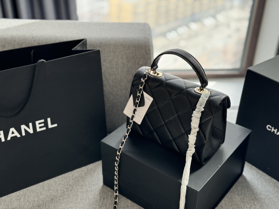 C-L 24P kelly retro handbag! Super retro and modern, Physical feel litchi skin praise!