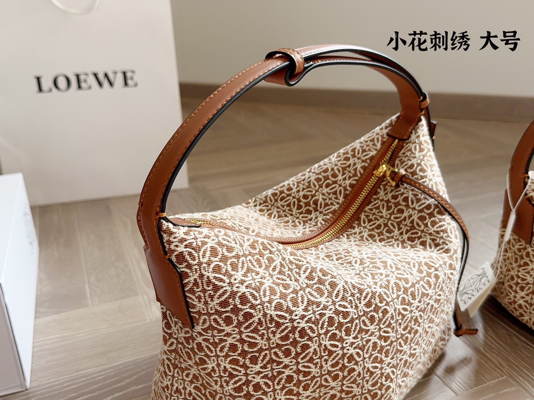 L-E Anagram Cubi's recent cuteness.