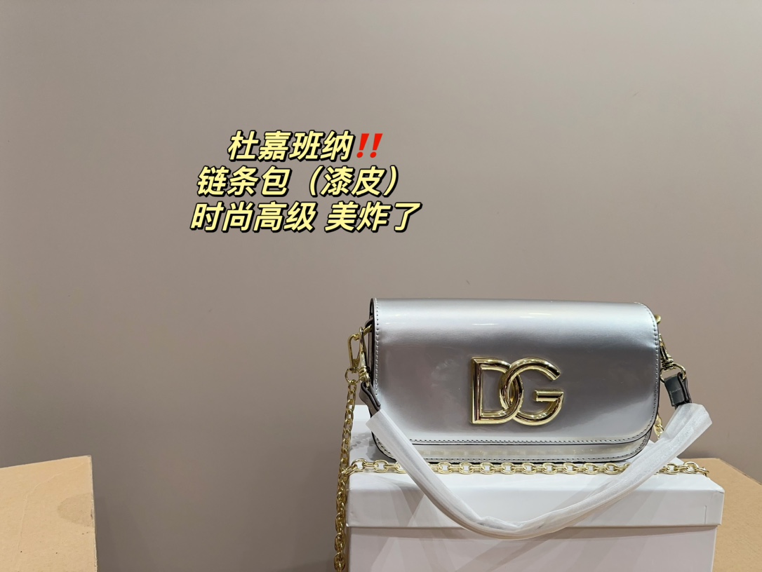 D-G chain bag Comfort and exquisiteness coexist