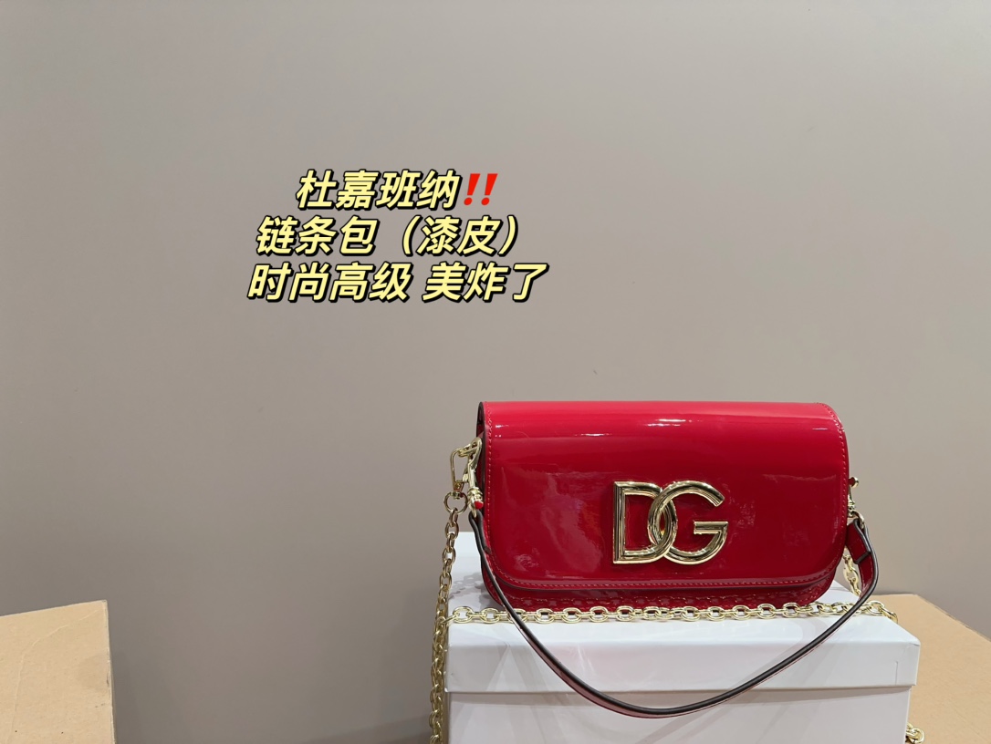 D-G chain bag Comfort and exquisiteness coexist