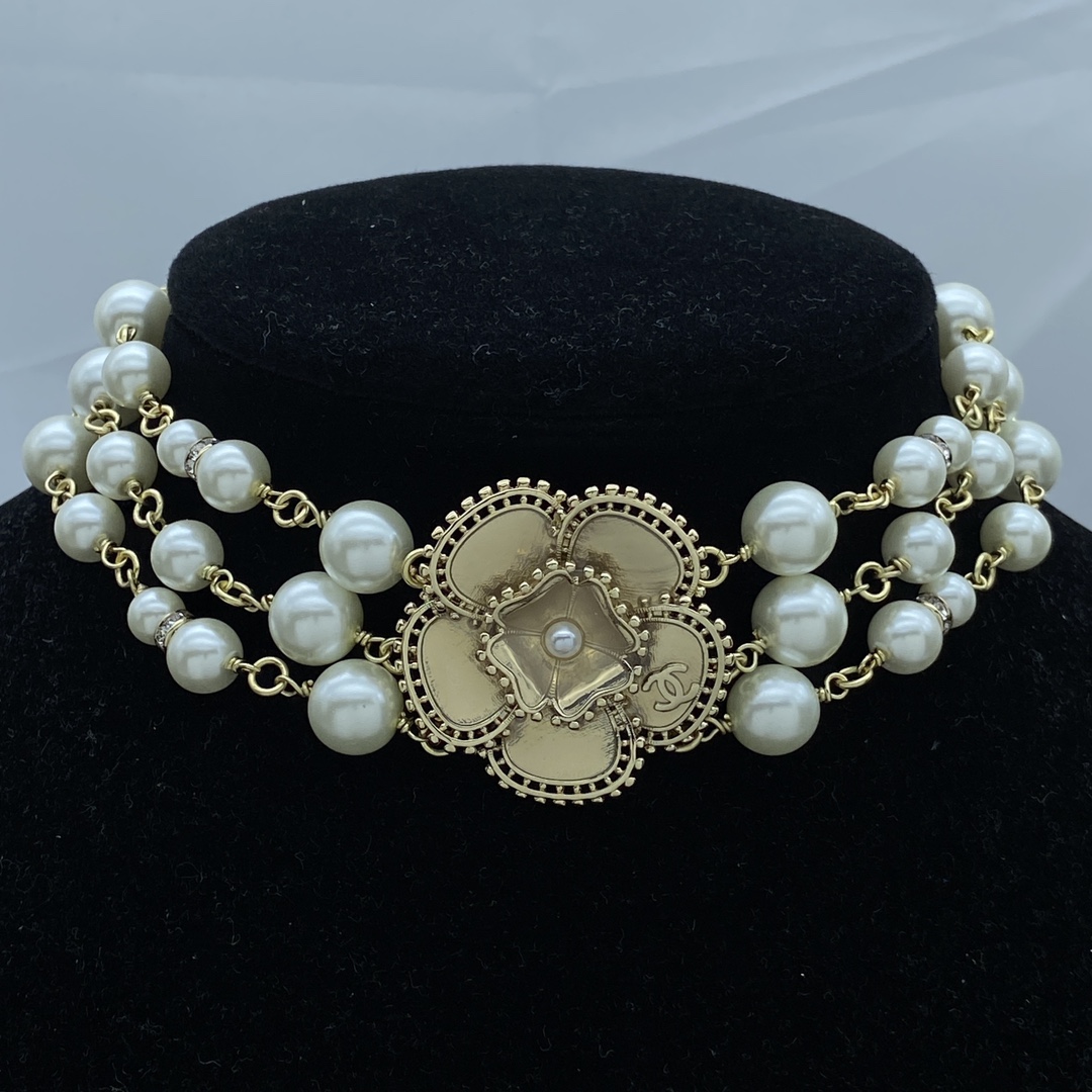 C-L Necklace arrival