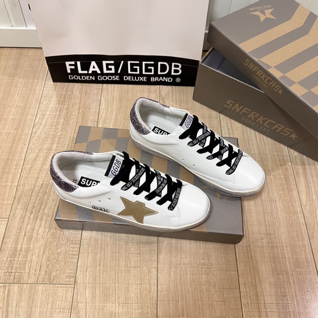 GGDB Upgraded version of small dirty shoes with new.