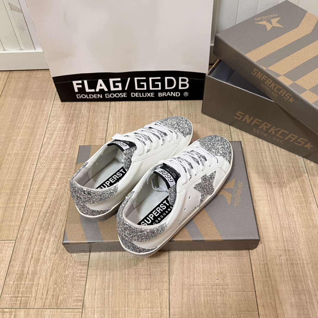 GGDB Upgraded version of small dirty shoes with new.