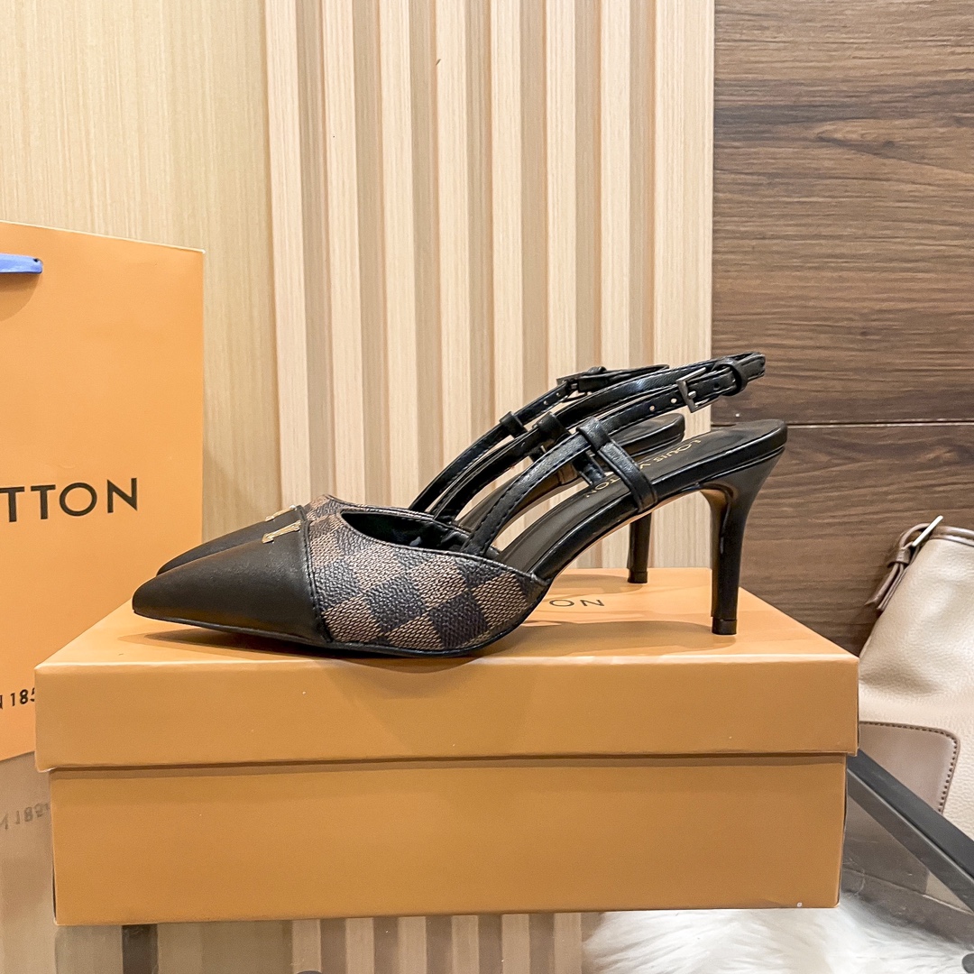 L-V New pointed reading sandals 8 cm