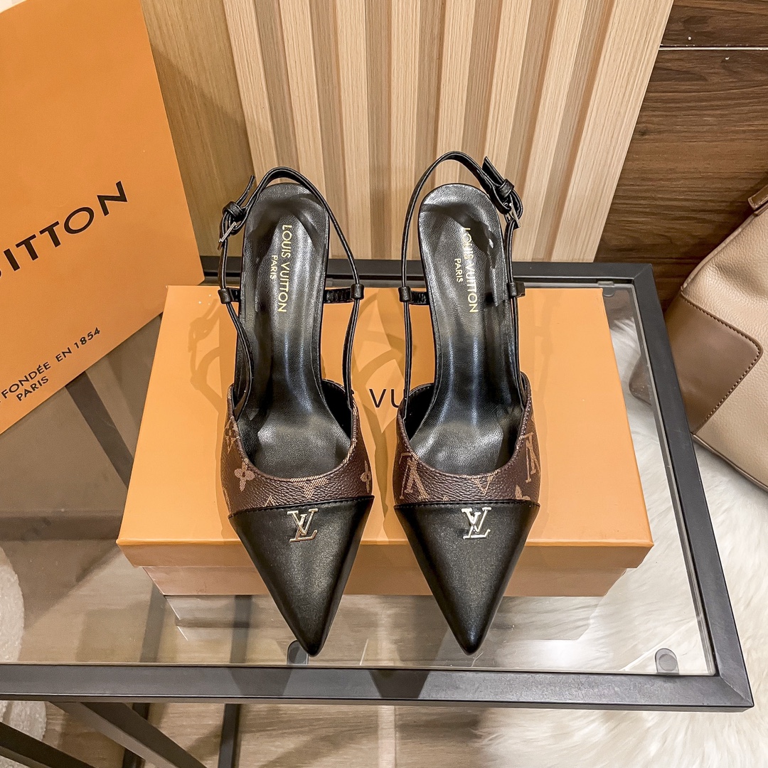 L-V New pointed reading sandals 8 cm