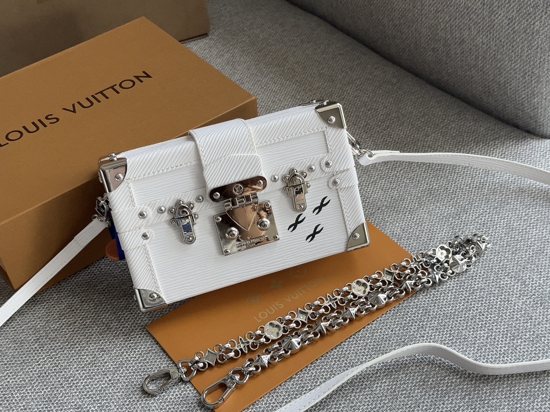 L-V Little box, little Marley