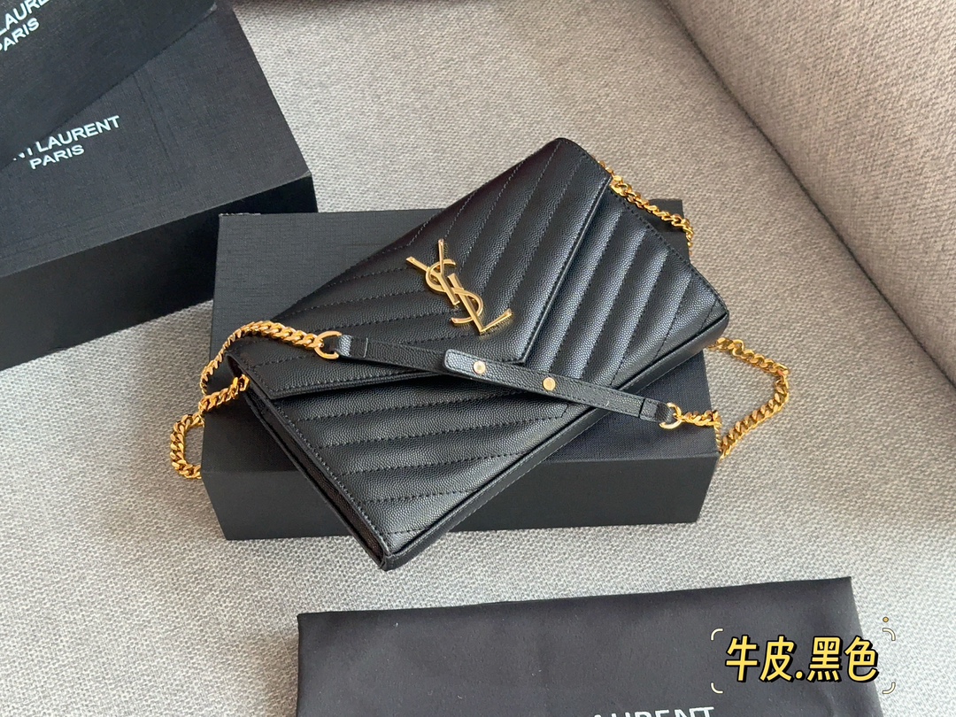 YS-L Woc envelope wrapped caviar cowhide looks very good! Wear resistance and durability!