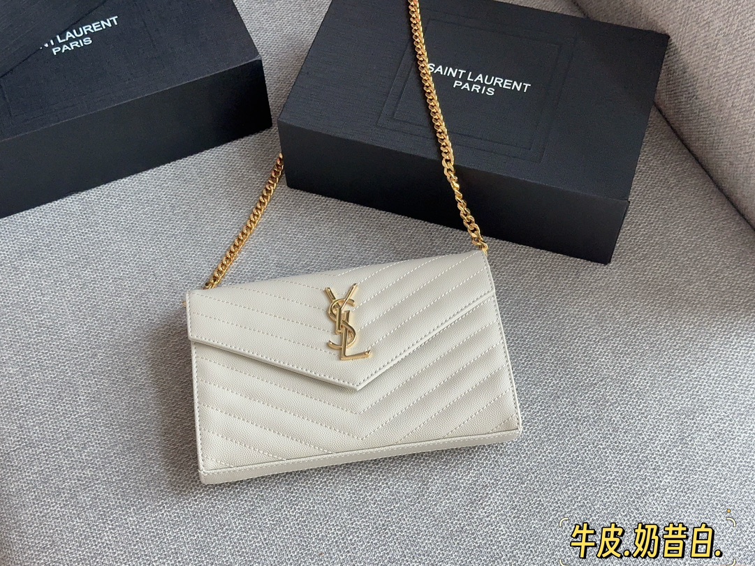 YS-L Woc envelope wrapped caviar cowhide looks very good! Wear resistance and durability!