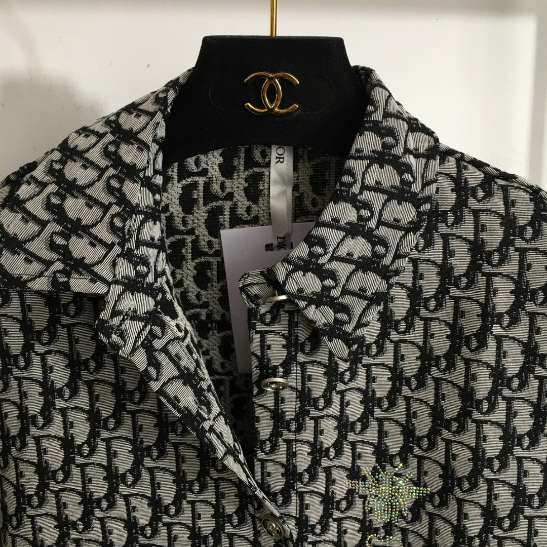 D-R  New color rhinestone letters reading letters short-sleeved shirt