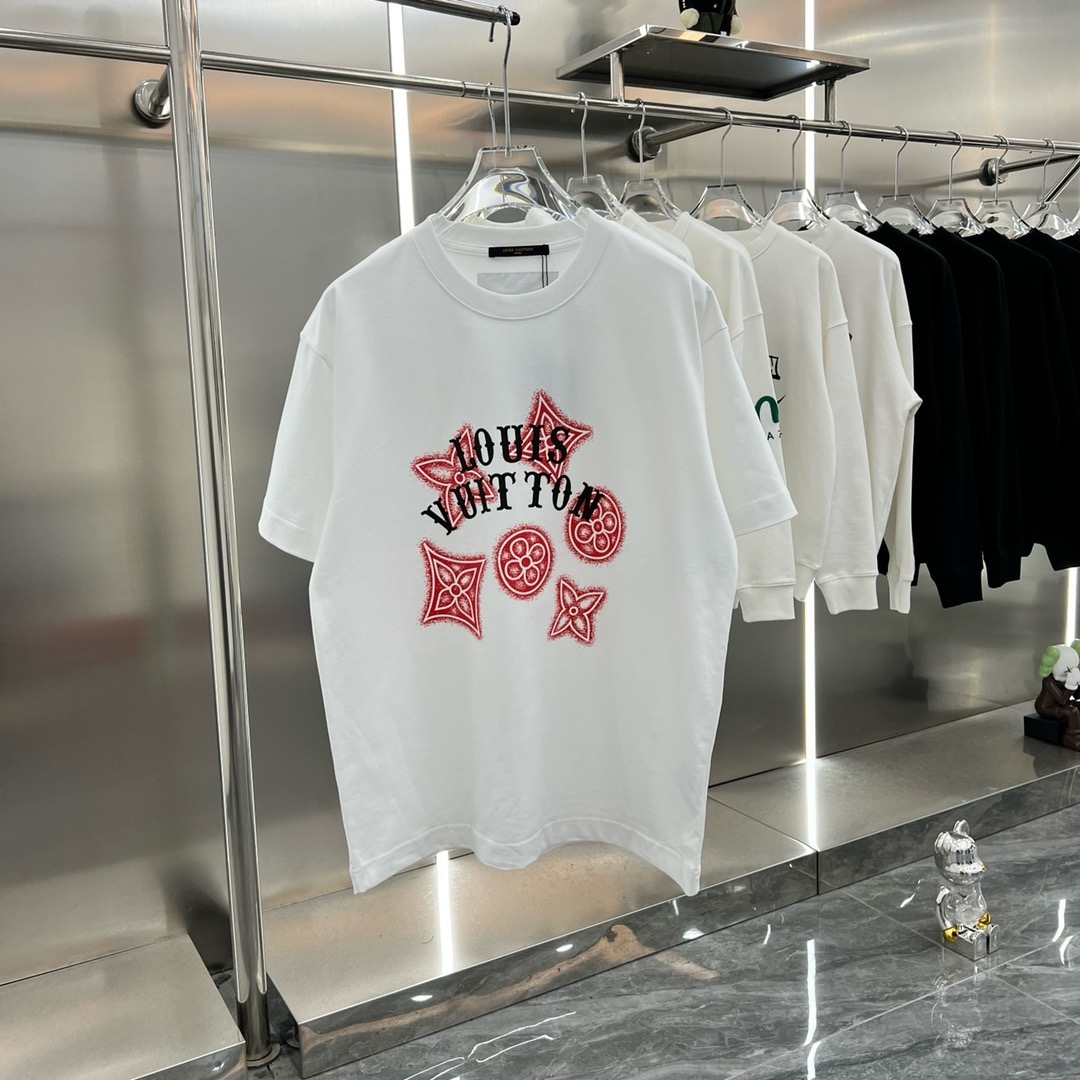 L-V Early spring new short-sleeved T-shirt personalized printing for men and women