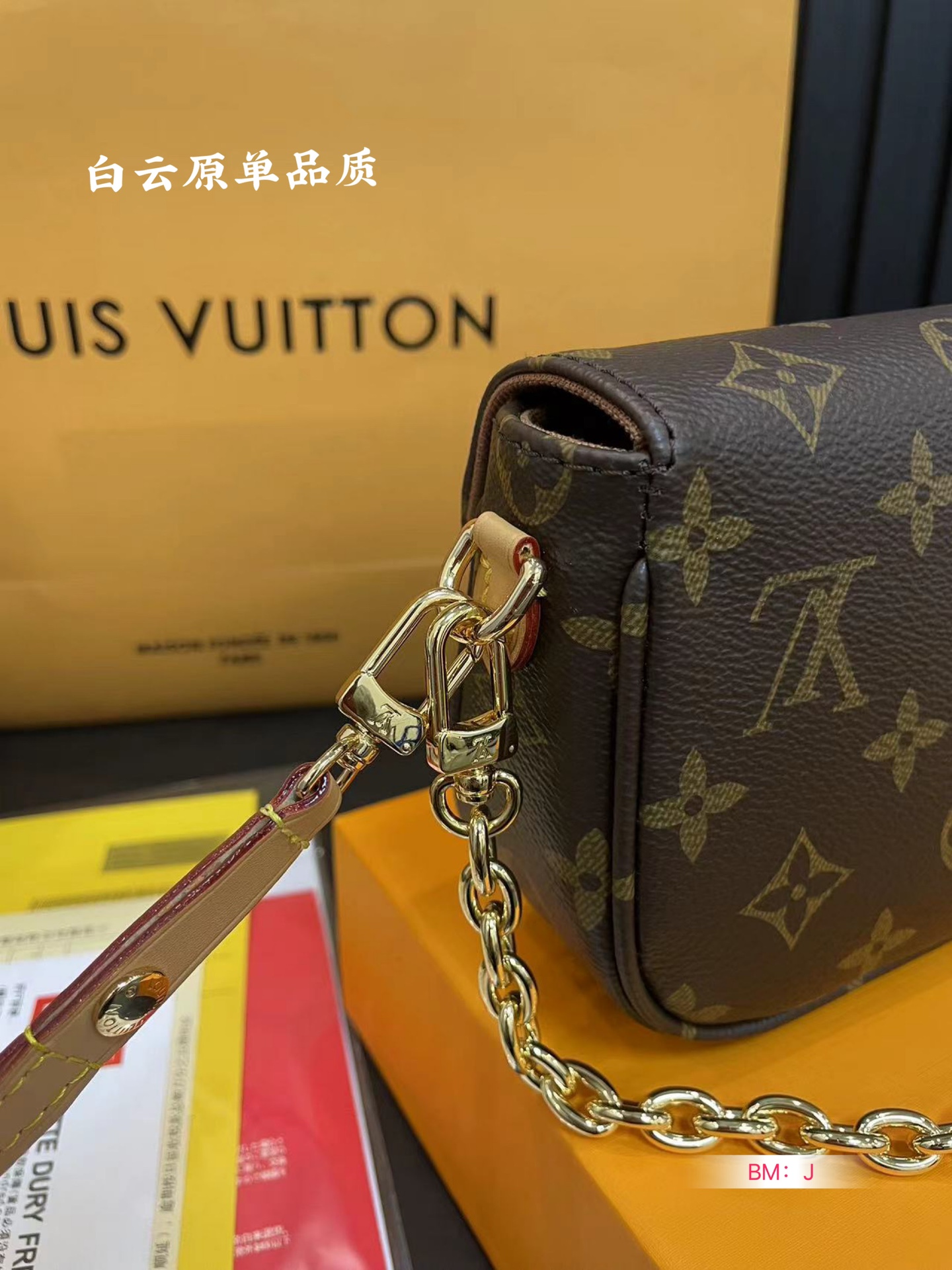 L-V 2023LV big explosion lvy big mahjong bag woc bag to hand a whole amazing live.