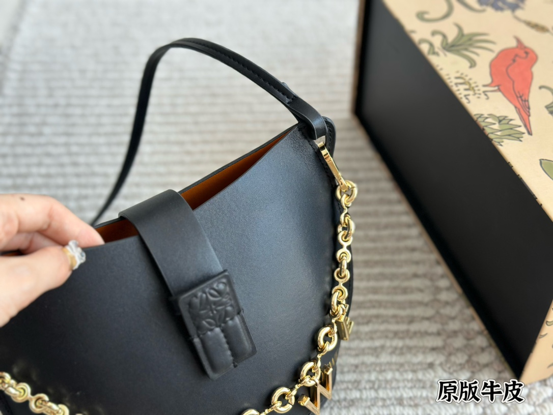 L-E Calfskin bucket bag shoulder bag diagonal handbag