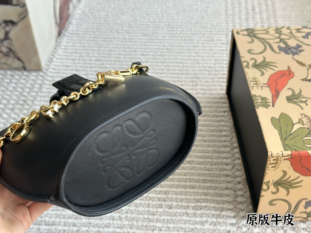 L-E Calfskin bucket bag shoulder bag diagonal handbag