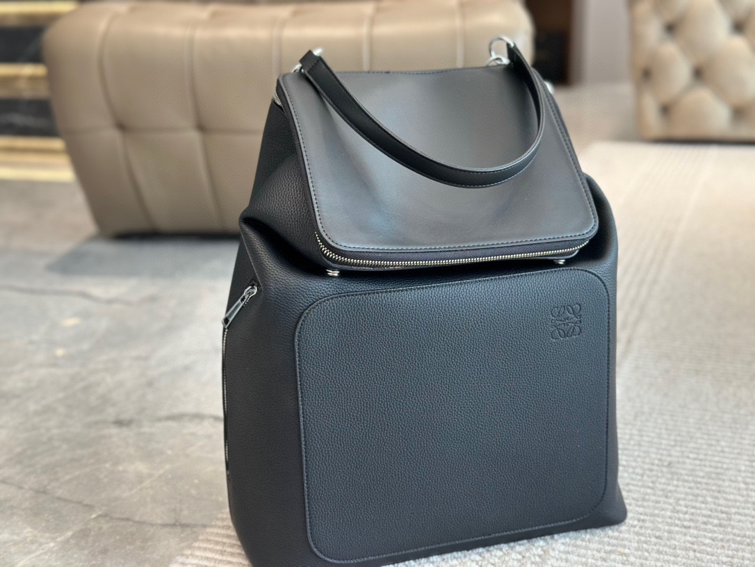 L-E Goya Small Backpack New Men's Backpack Men's Backpack