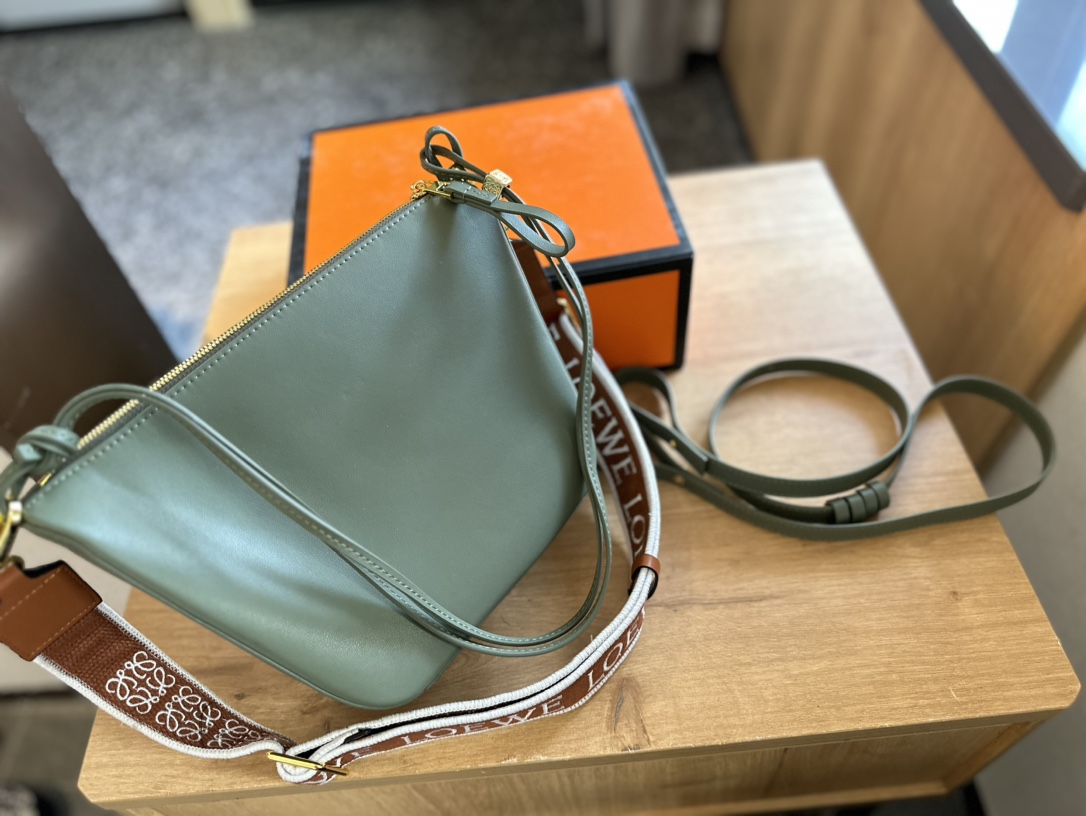 L-E Hammock Hobo hammock underarm bag