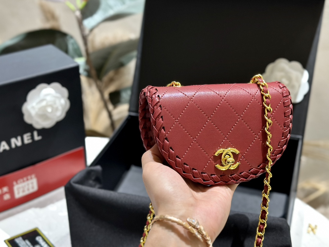 C-L MINI semi-circular purse 24c new ladies' metal double C chain bag