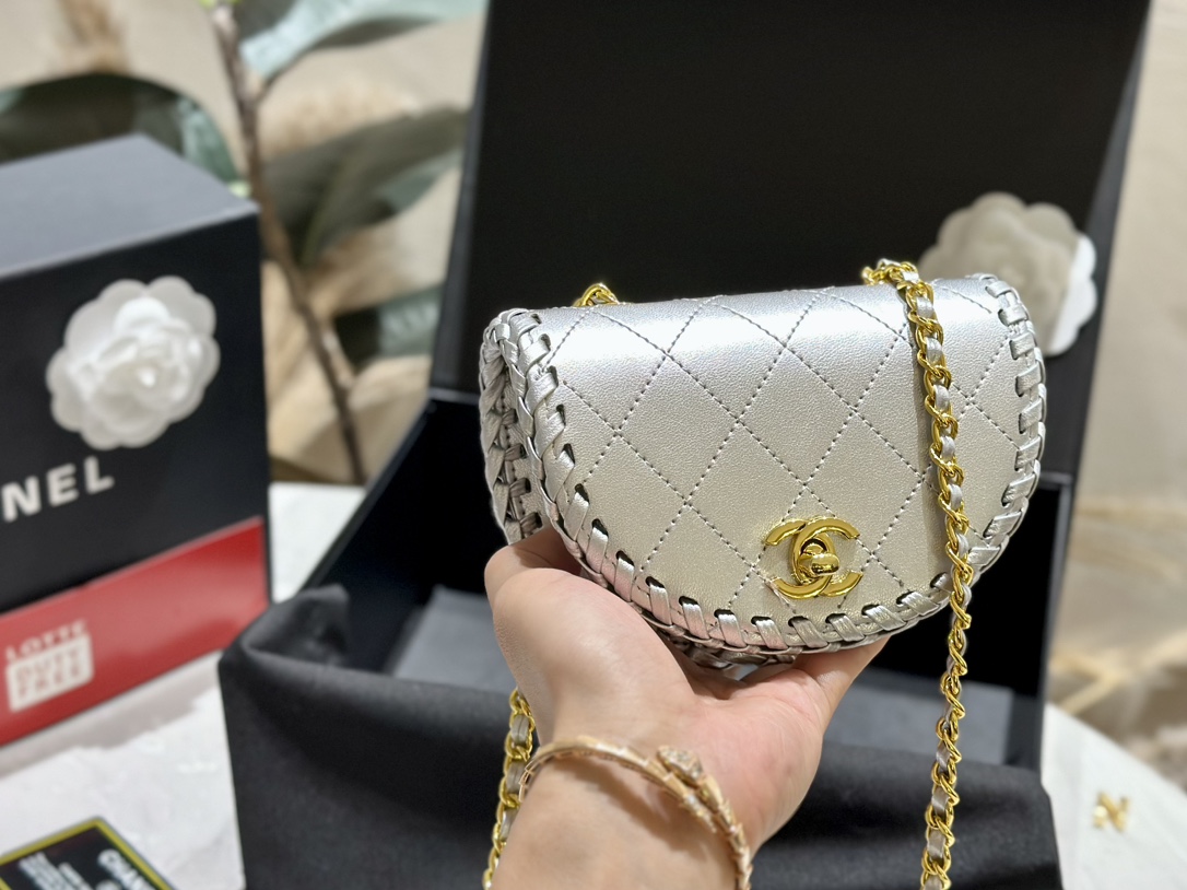 C-L MINI semi-circular purse 24c new ladies' metal double C chain bag