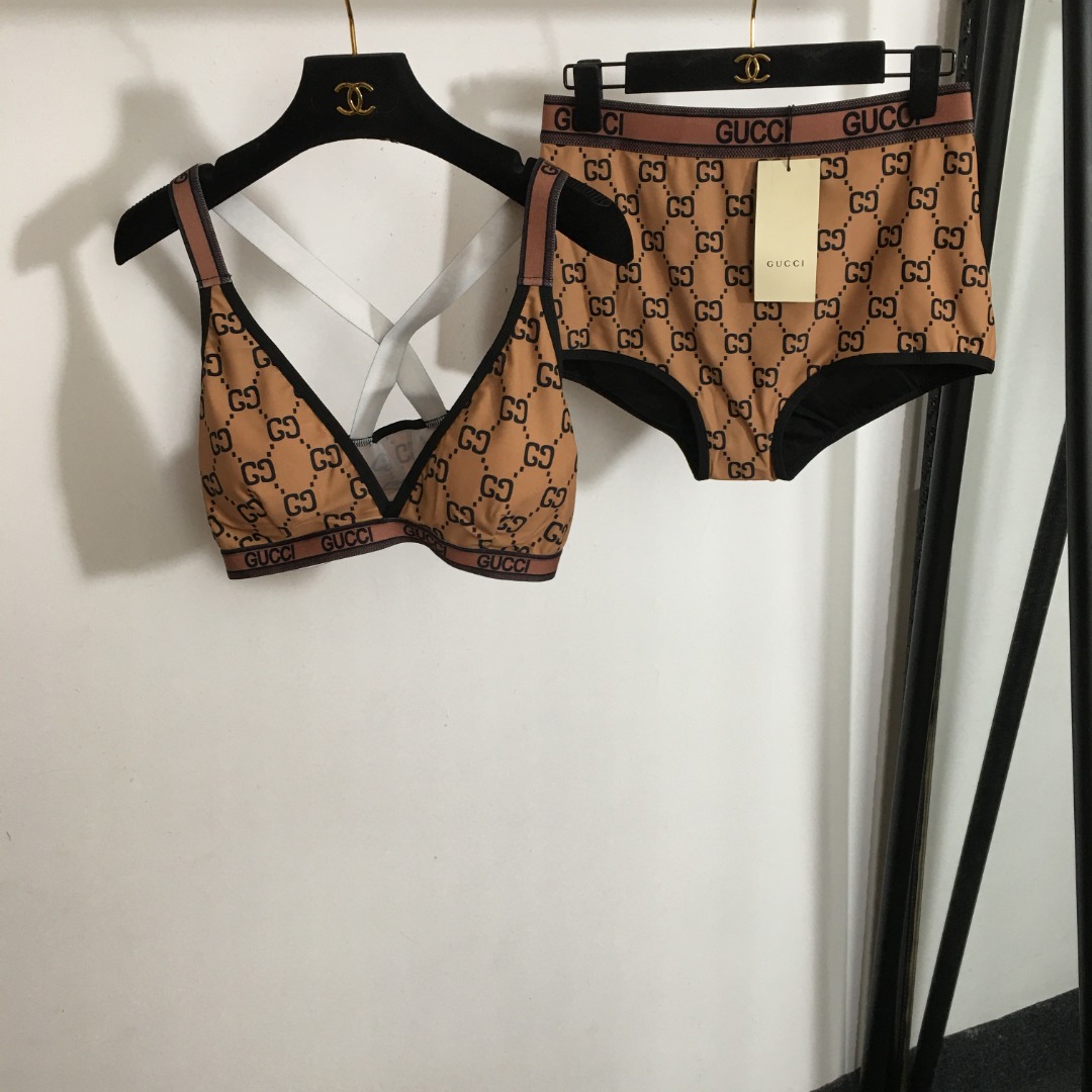 G-G New bikini split swimsuit suit, bra suspenders underwear+briefs