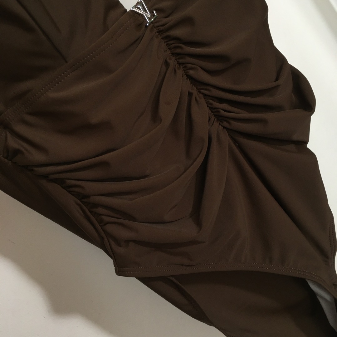 L-V New logo hardware decorative pleated waist neck strap one-piece swimsuit