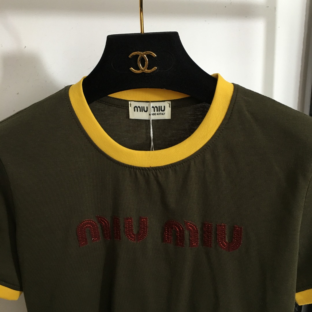 MIU New embroidered letter patch short navel short sleeve T-shirt