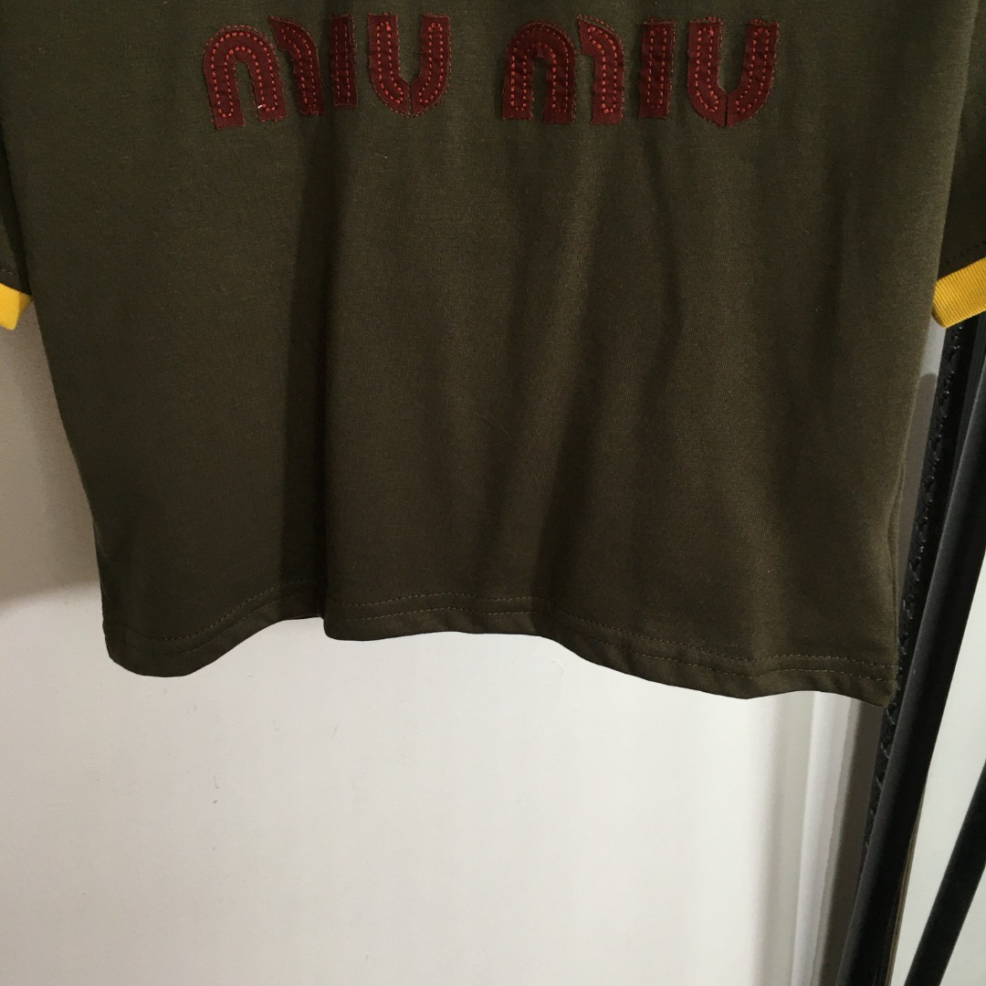 MIU New embroidered letter patch short navel short sleeve T-shirt