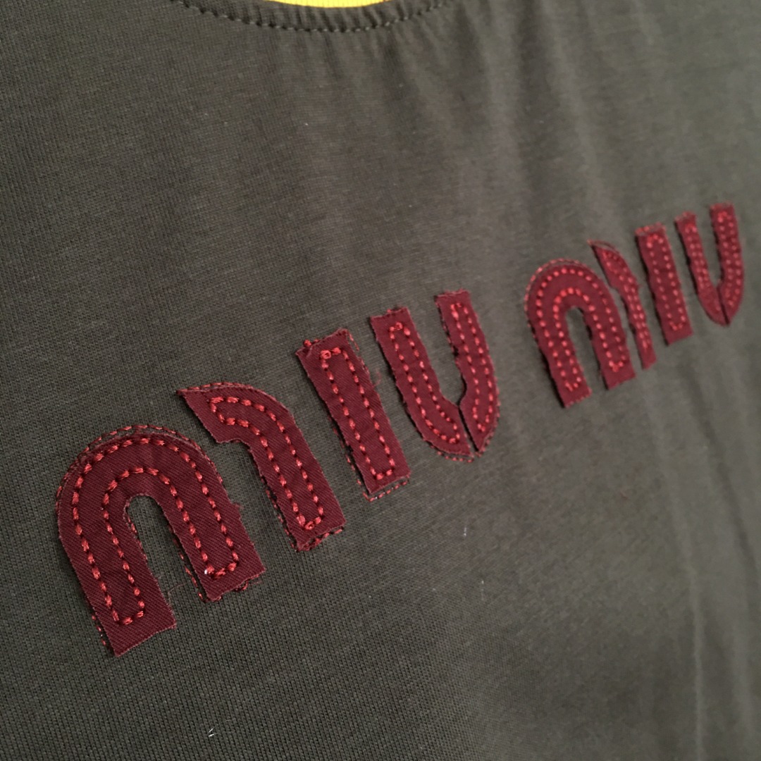 MIU New embroidered letter patch short navel short sleeve T-shirt