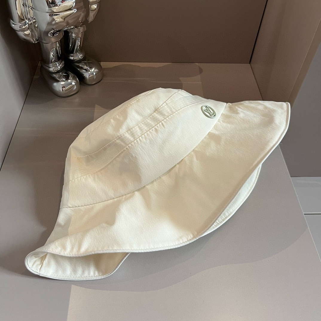 L-V Fisherman's hat, simple and versatile, head circumference 57cm.