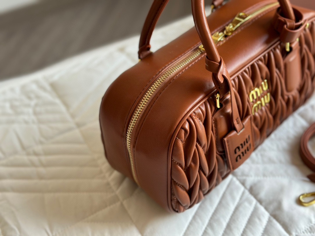MIU Bowling bags are just sweet.