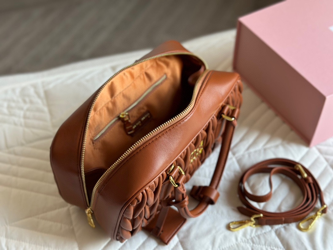 MIU Bowling bags are just sweet.