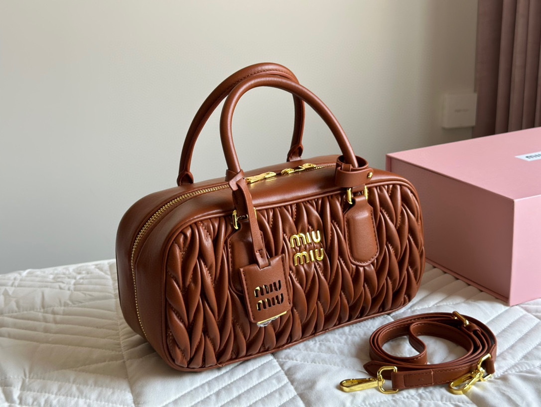 MIU Bowling bags are just sweet.