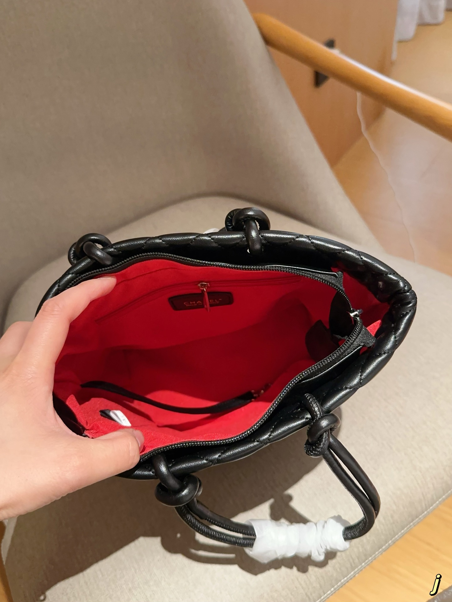 C-L Zhonggu Kang Peng Bao shopping basket Size 21×24×12