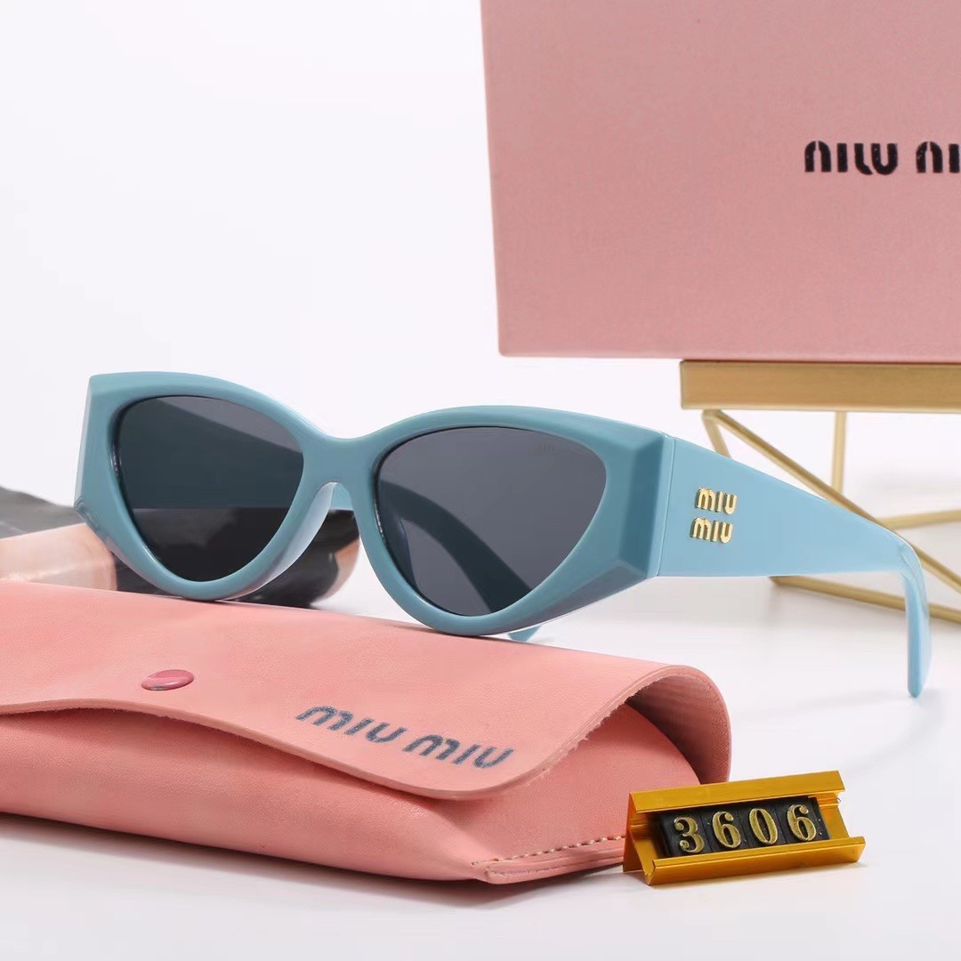  MIU SUNGLASSES WITH BOX