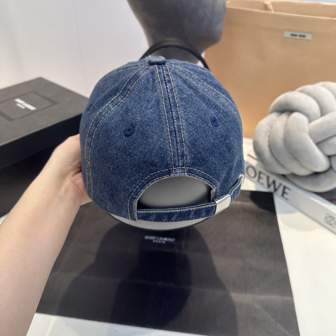 YS-L The new classic denim two-color counter with the same baseball cap, the details are exquisite, classic men and women, trendy! Super hot