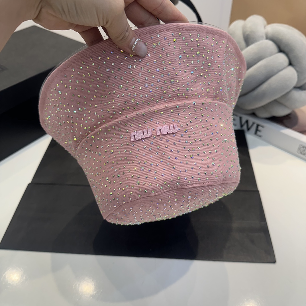 MIU New fisherman's hat, pure cotton fabric, official new style, exclusive custom cloth hat, head circumference 57cm.