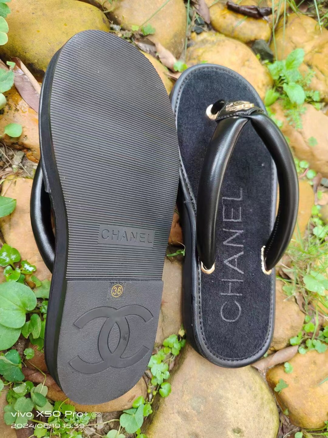 C-L Slippers