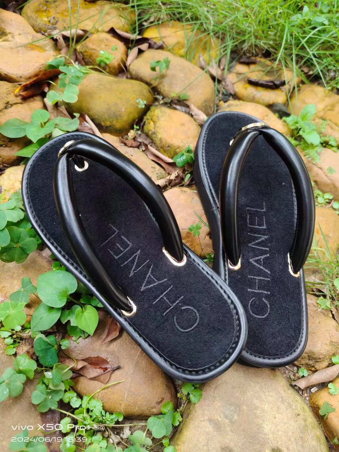 C-L Slippers