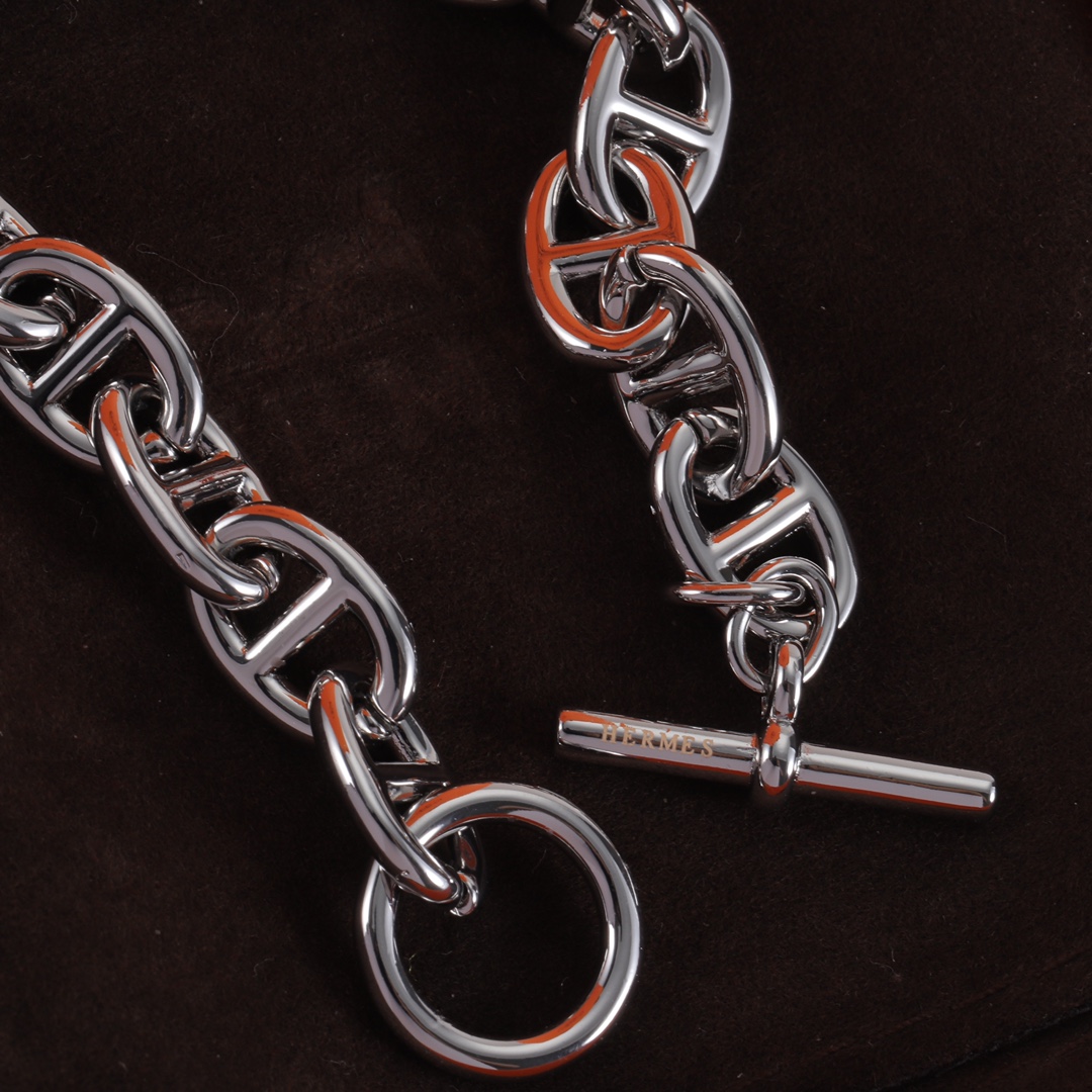 H-S bracelet
