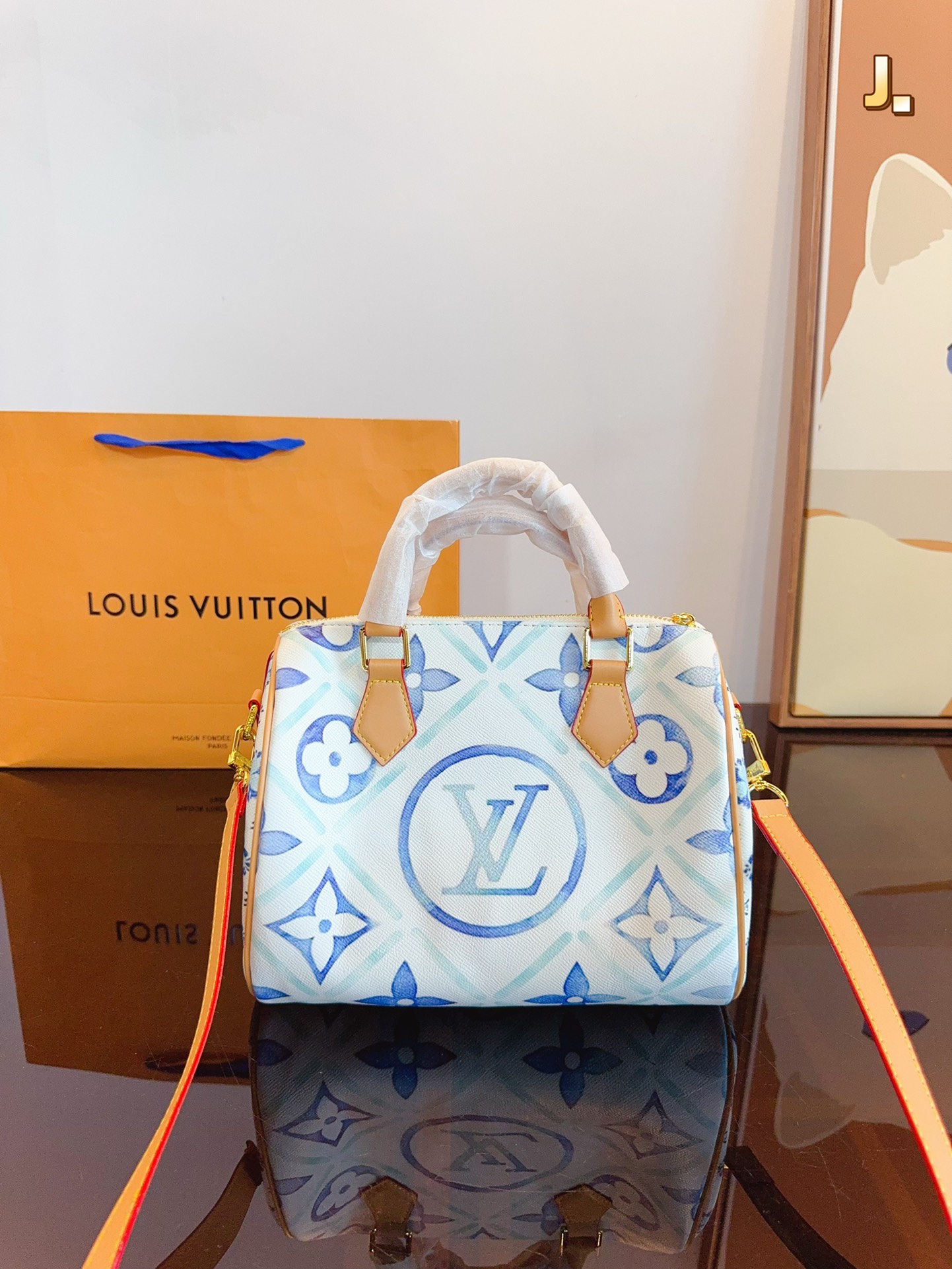 L-V New pillow bag