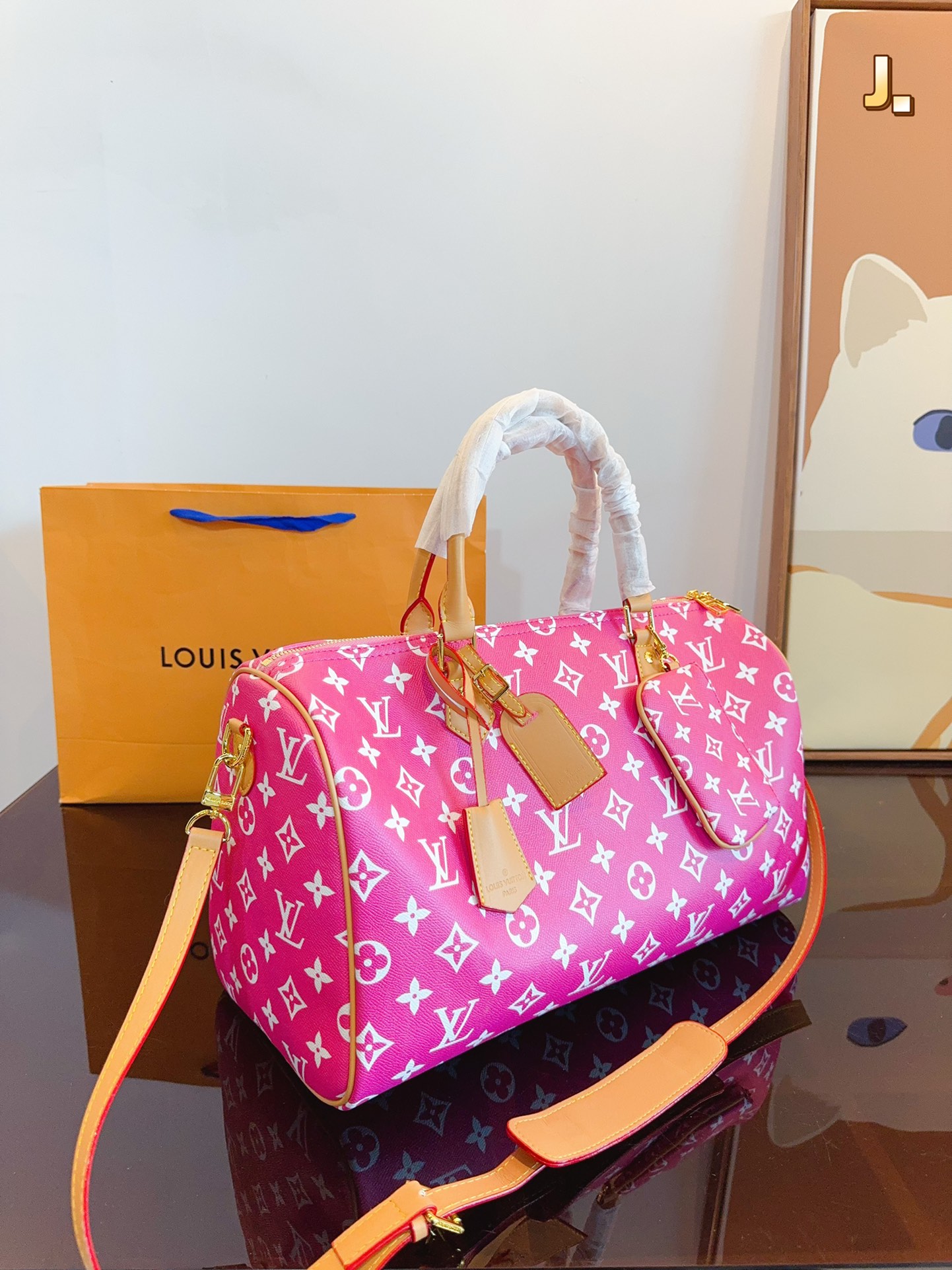 L-V New pillow bag
