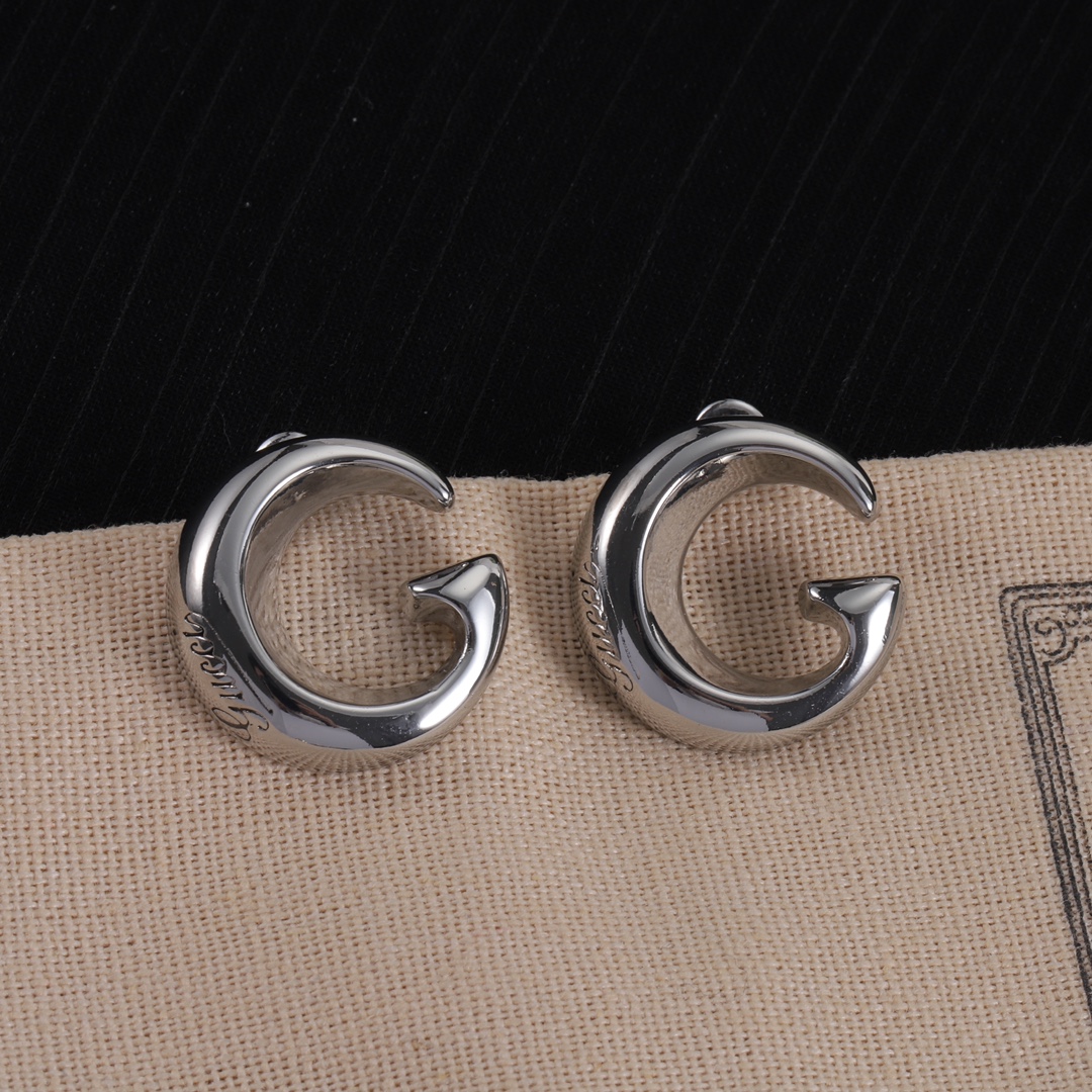 G-G New earrings