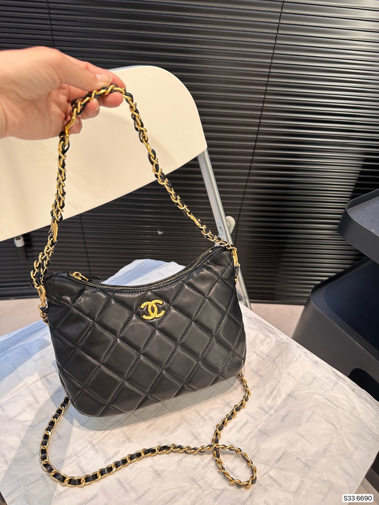 C-L Underarm bag