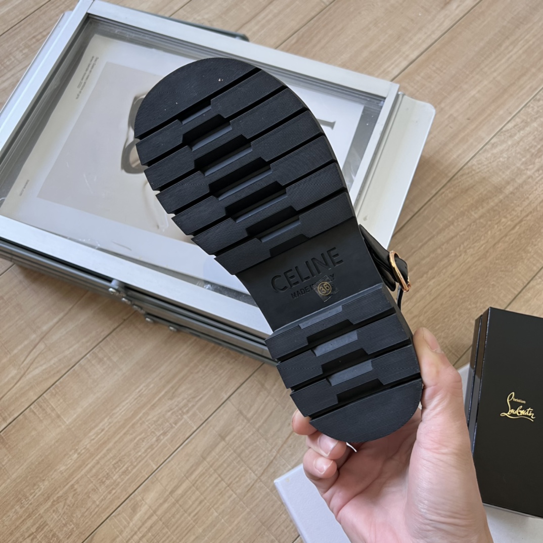 C-E Early summer sandals