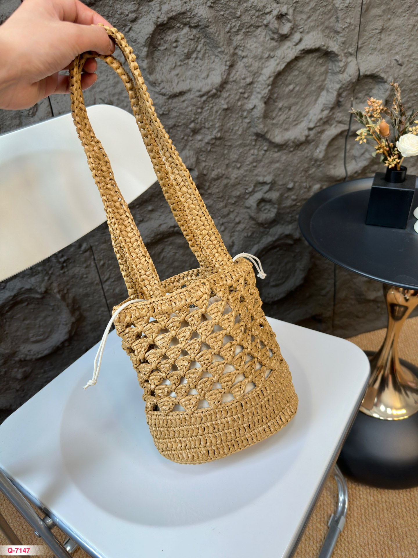P-A Woven tote bag, a bag of love at first sight.