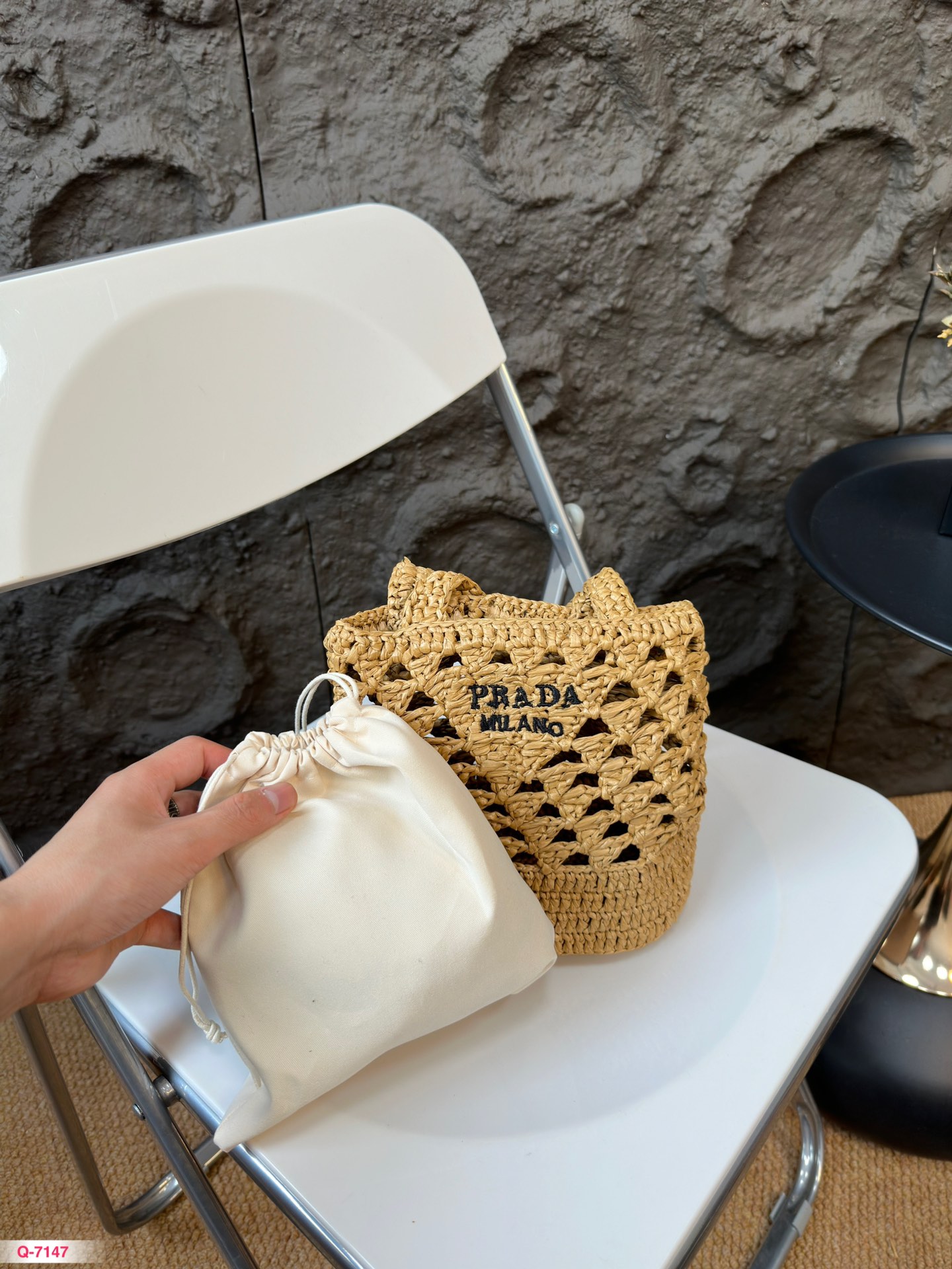 P-A Woven tote bag, a bag of love at first sight.