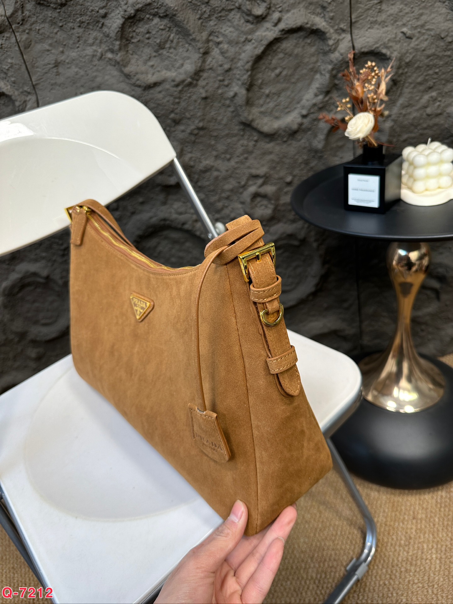 P-A The underarm bag is so cute