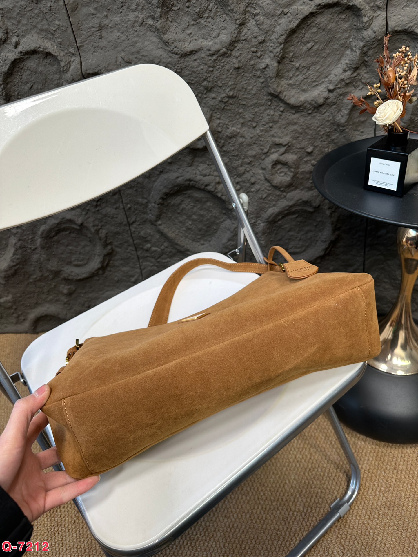 P-A The underarm bag is so cute