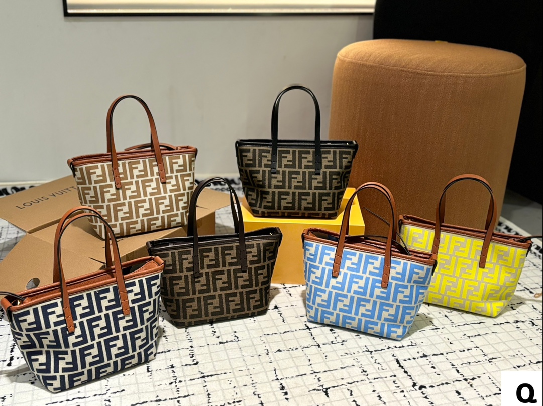 F-I New mini Roll # calfskin with classic presbyopic log o lining