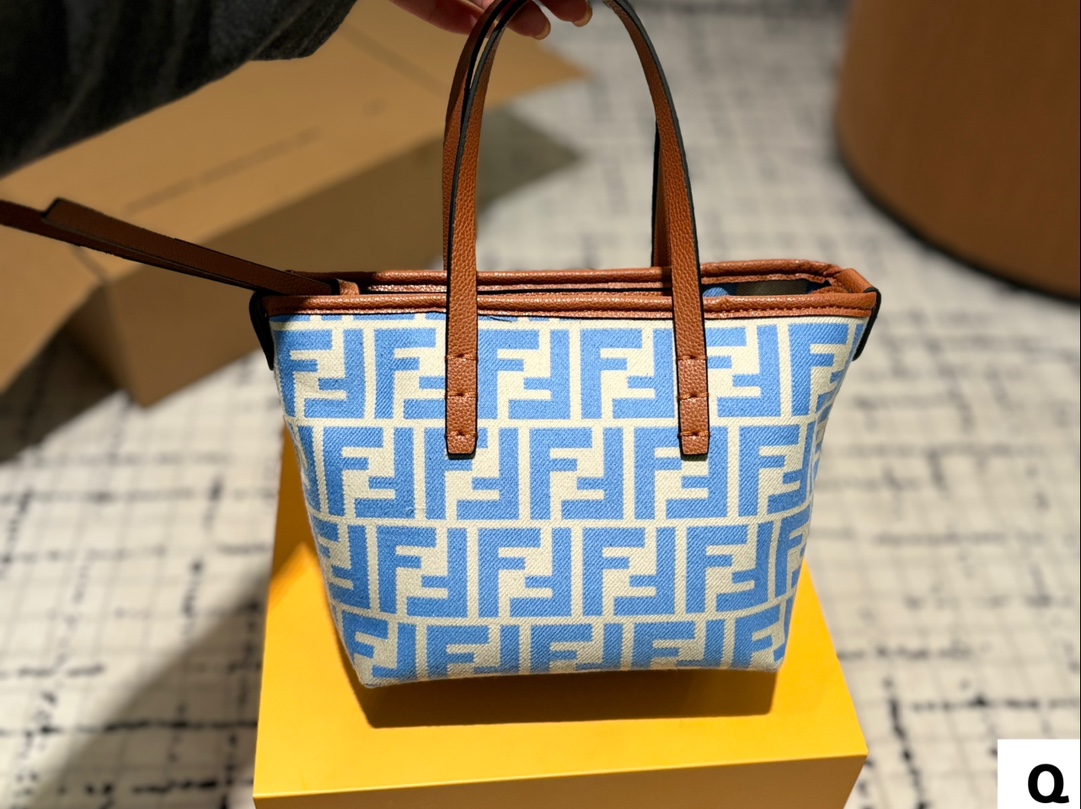 F-I New mini Roll # calfskin with classic presbyopic log o lining