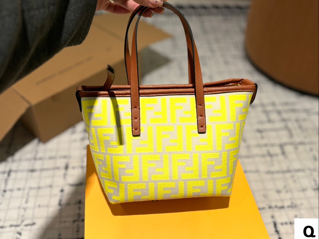 F-I New mini Roll # calfskin with classic presbyopic log o lining